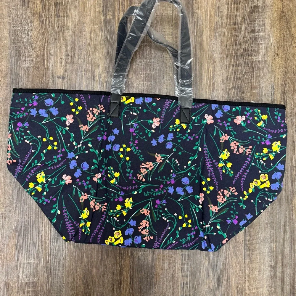 Victoria's‎ Secret Black Tote with Floral Design